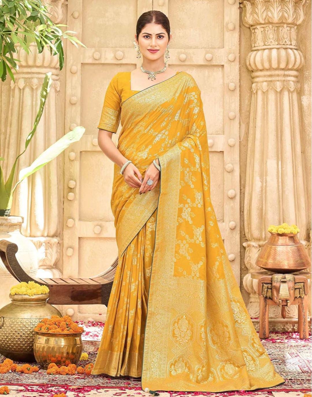 Exquisite Brocade Saree Weaving Artistry Showcases Festive Grandeur