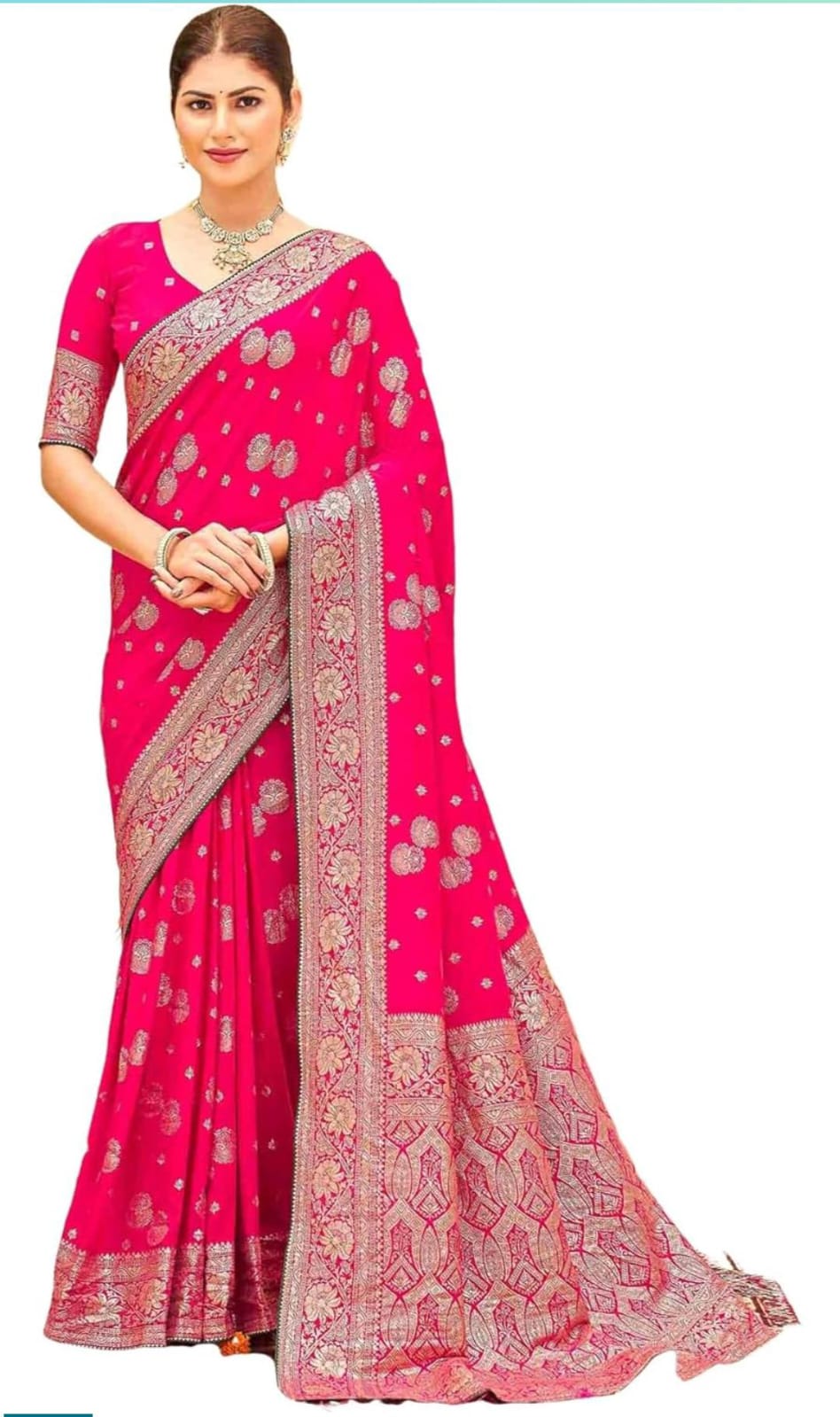 Exquisite Brocade Saree Weaving Artistry Showcases Festive Grandeur