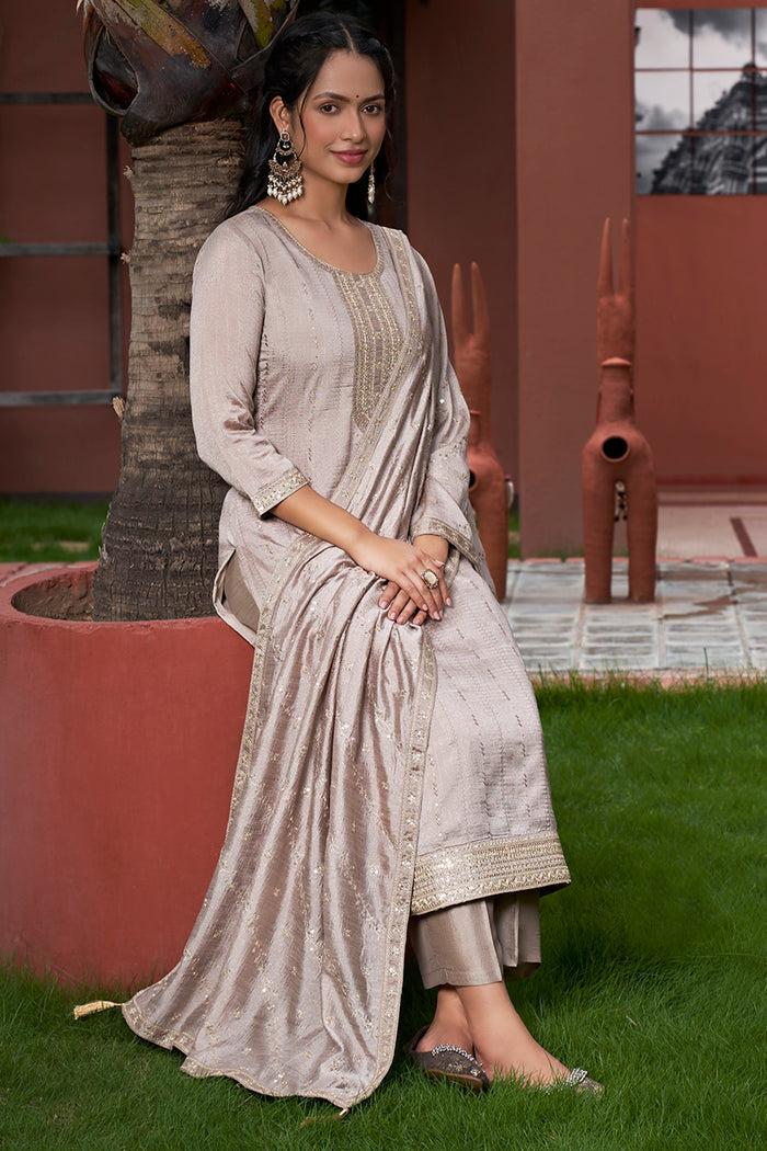 Designer Ethnic Kurta Set for Special Occasions