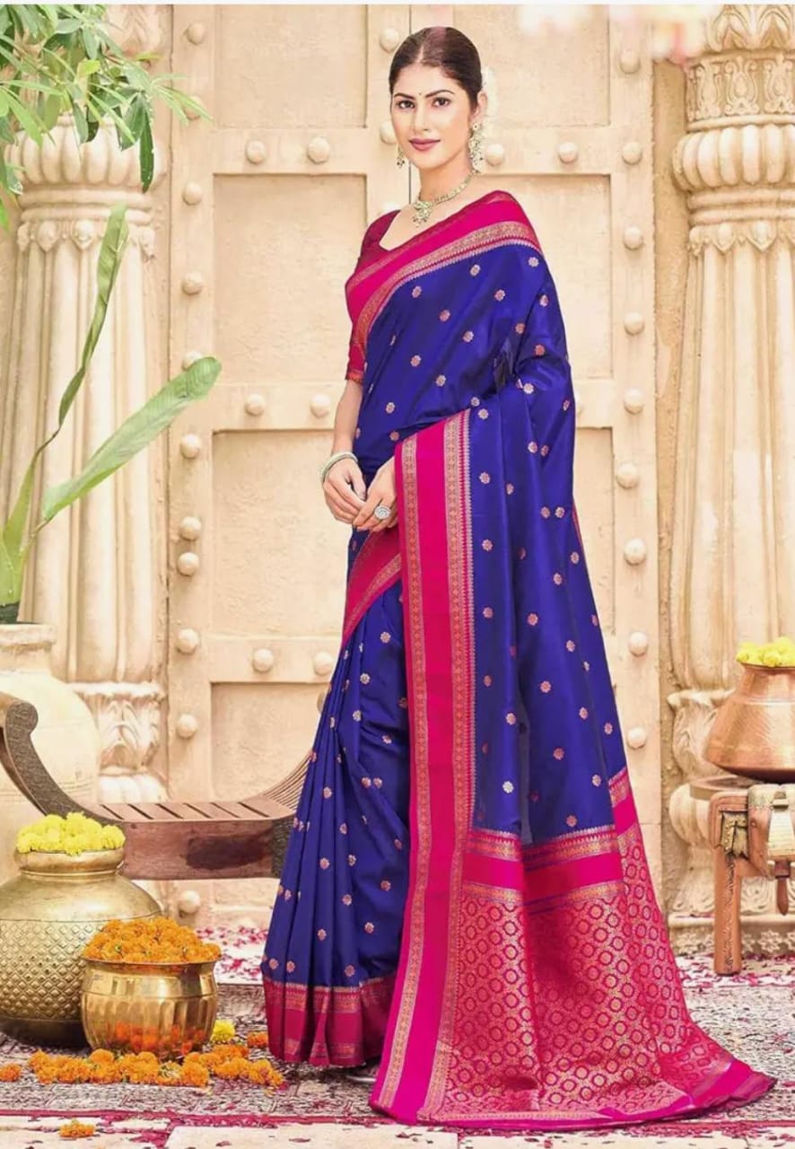 Stylish Saree with Small Dots and Detailed Border.