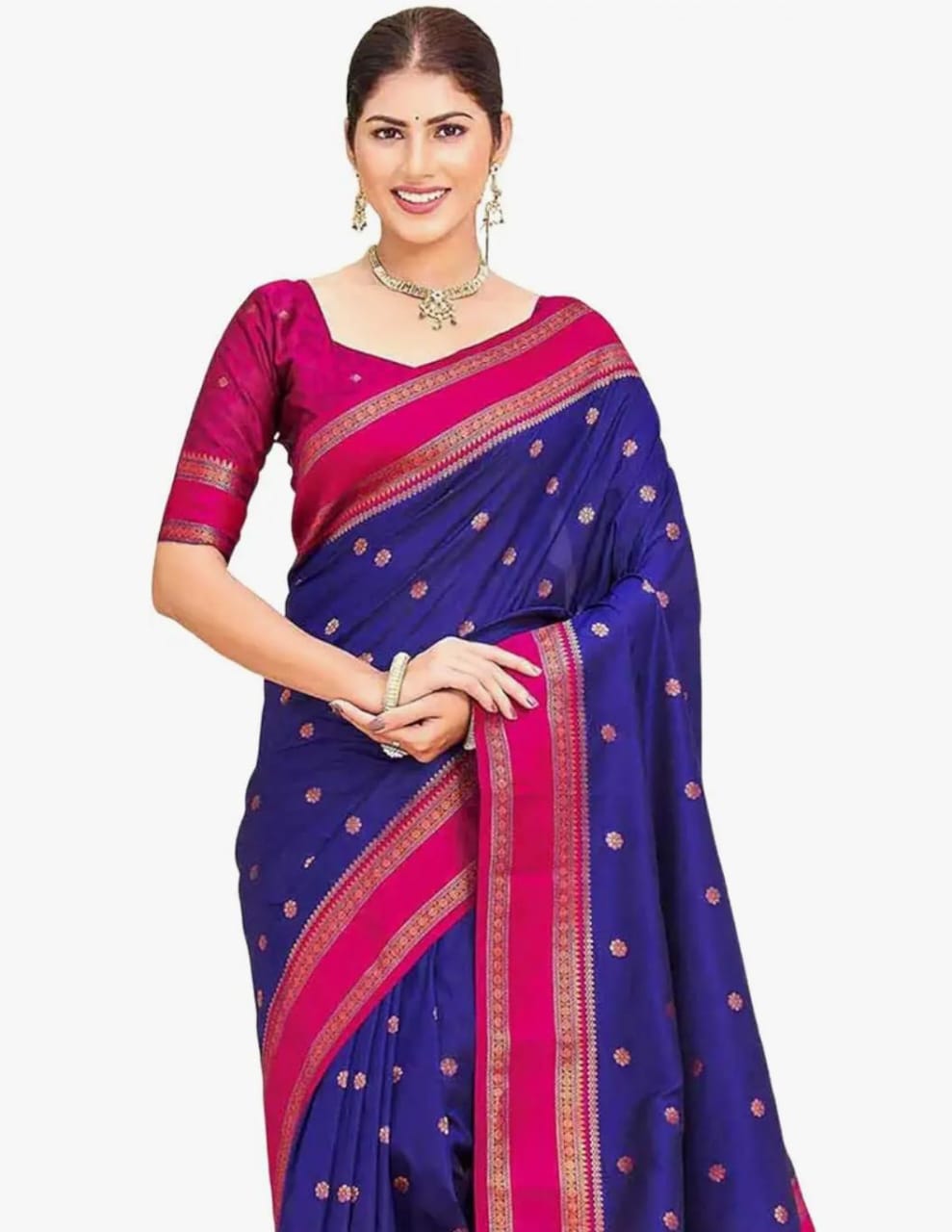 Stylish Saree with Small Dots and Detailed Border.