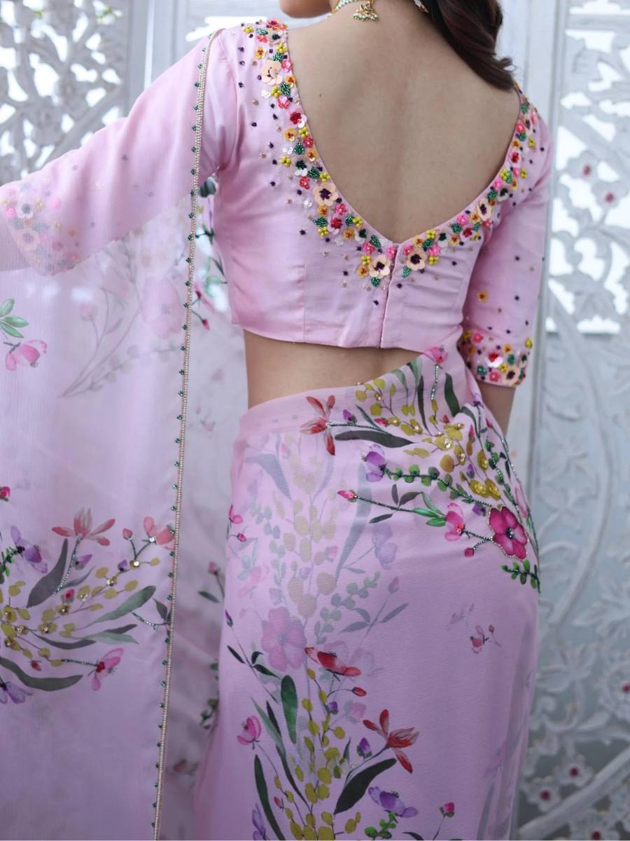 Graceful Saree with Hand-Painted Floral Motifs