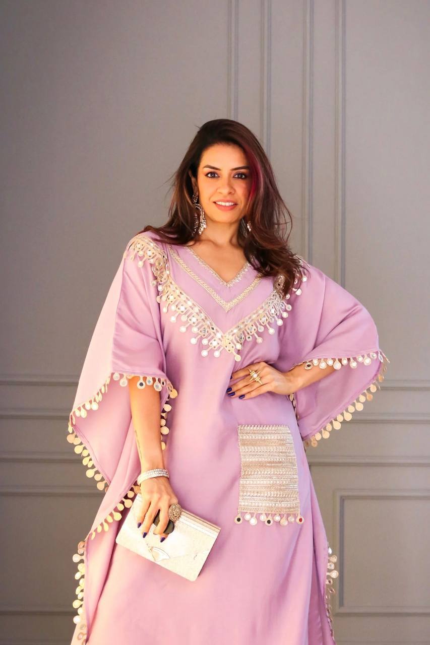 Lilac Kaftan & Pant Set with Golden Detailing